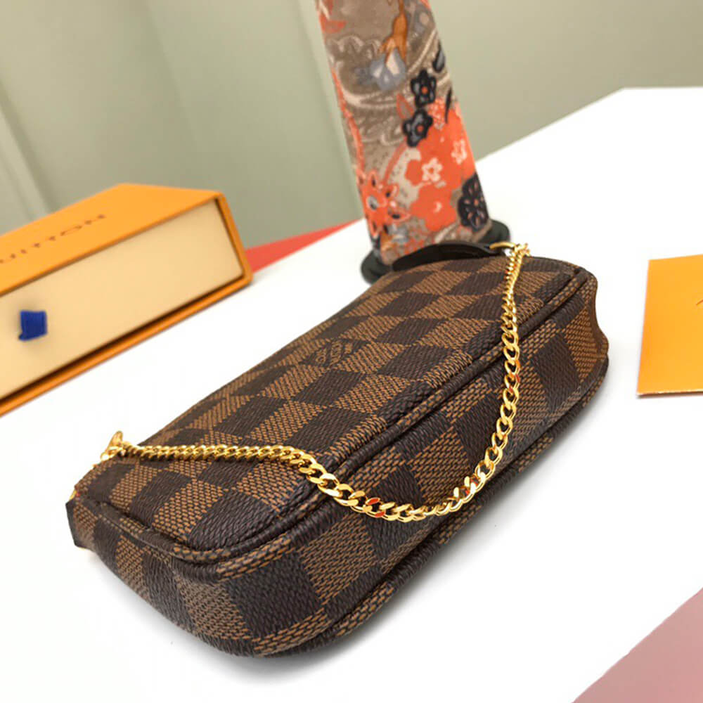 LV Mini Pochette Accessoires