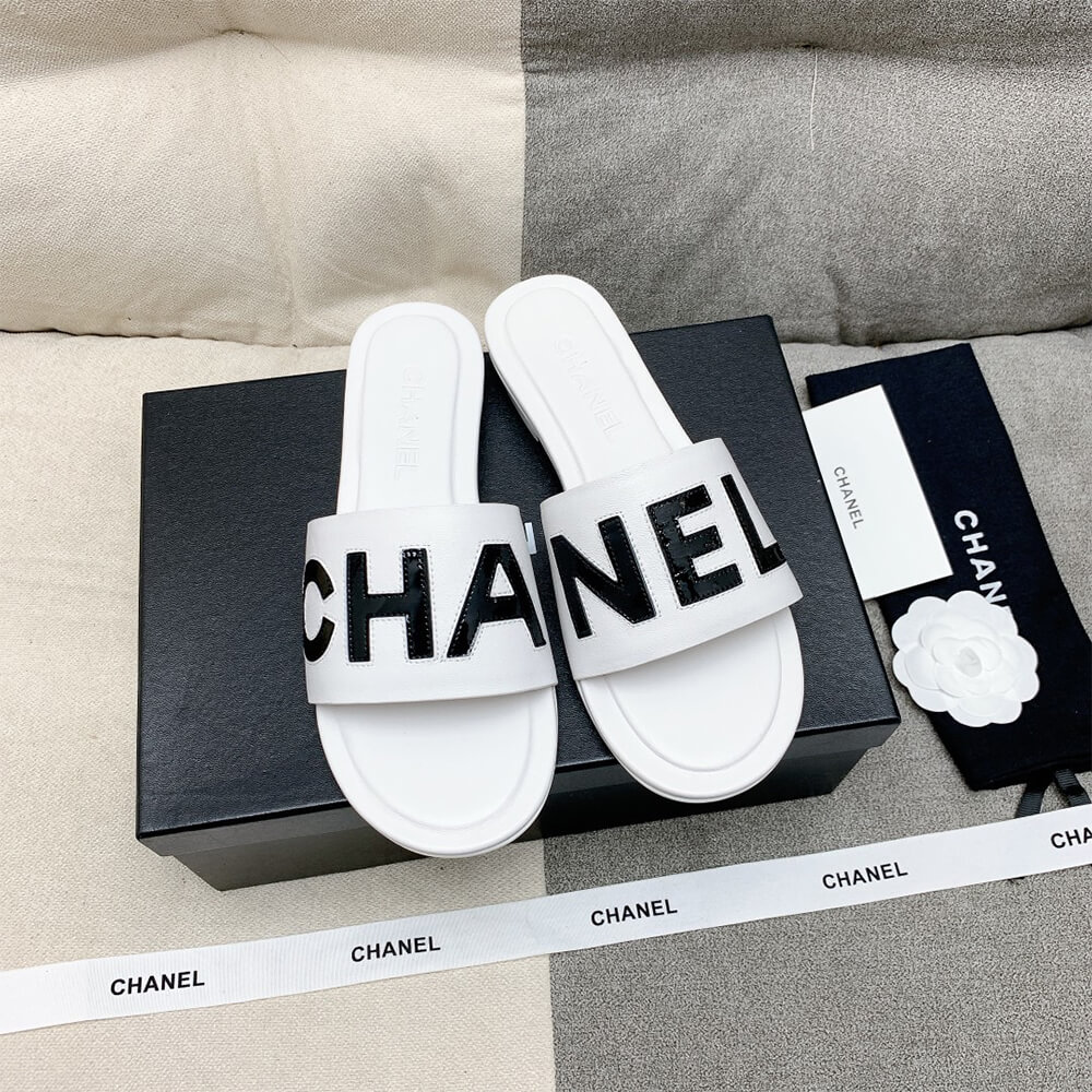 Ch*el ivory slides