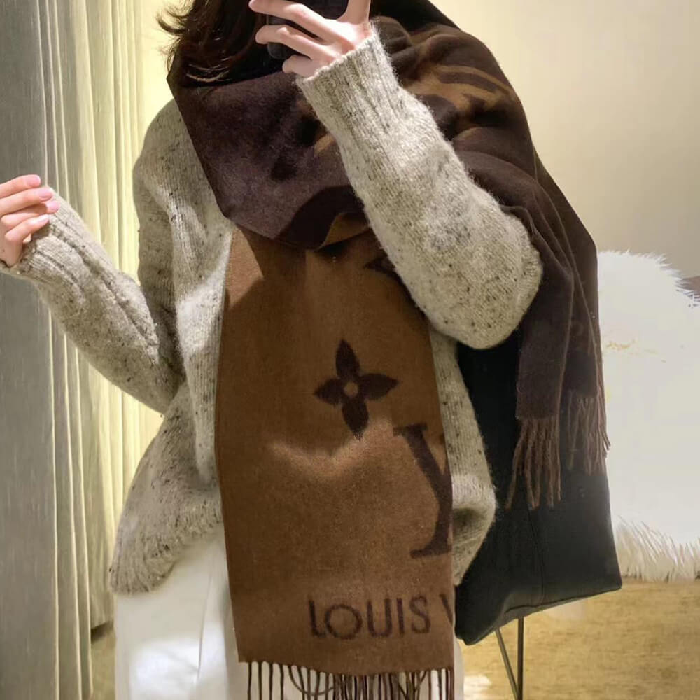LV Reykjavik Scarf