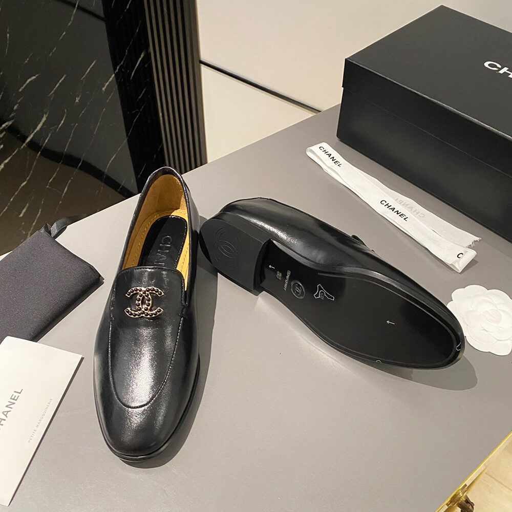 Ch*el loafer