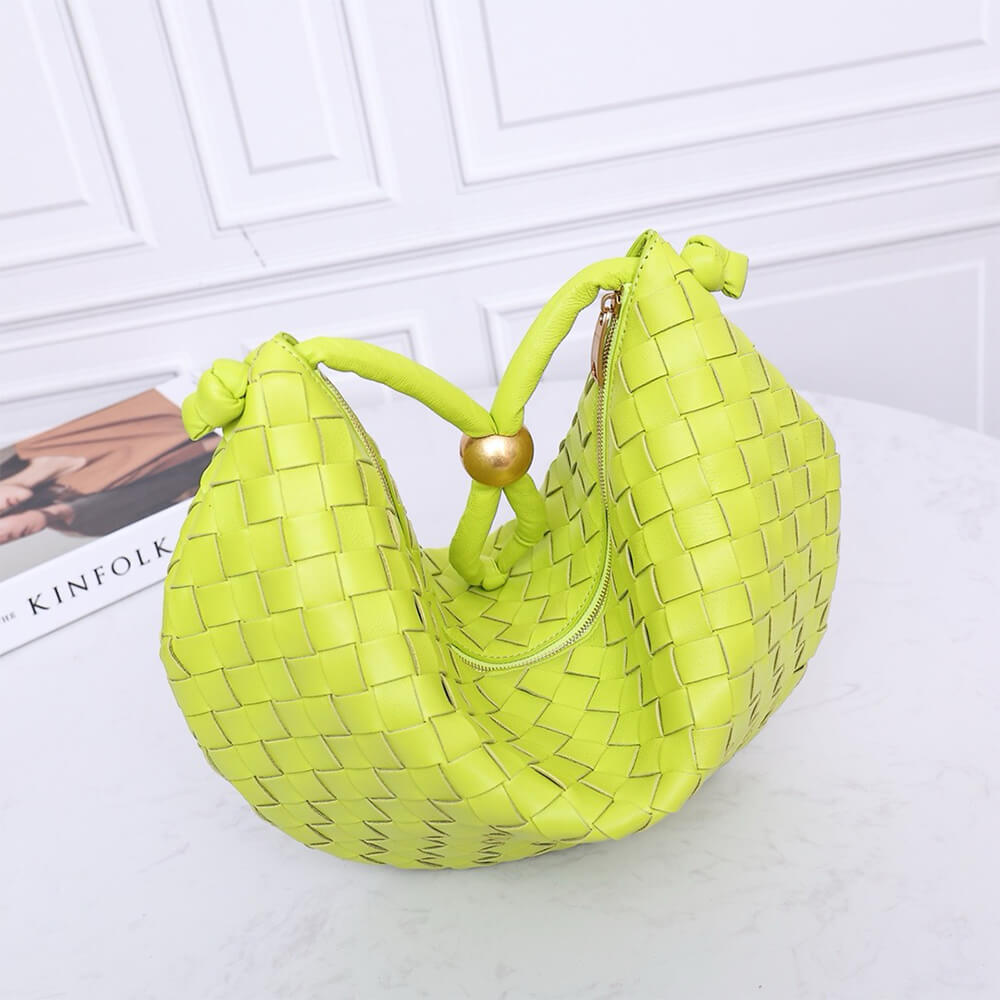 bo*te*ga Ve*ne*ta turn pouch(high-end grade)