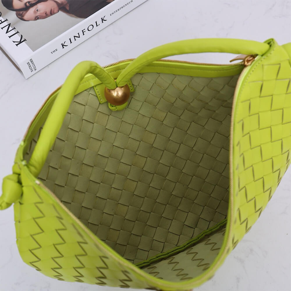 bo*te*ga Ve*ne*ta turn pouch(high-end grade)