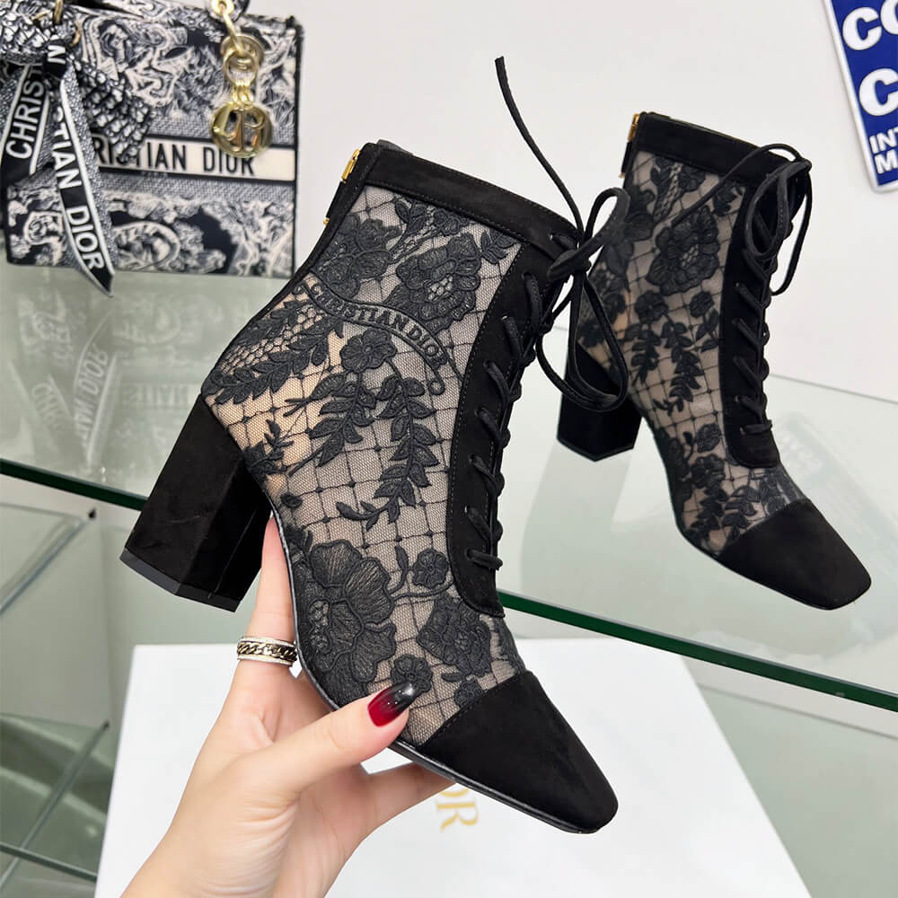 D*or naughtily-d heeled ankle boot