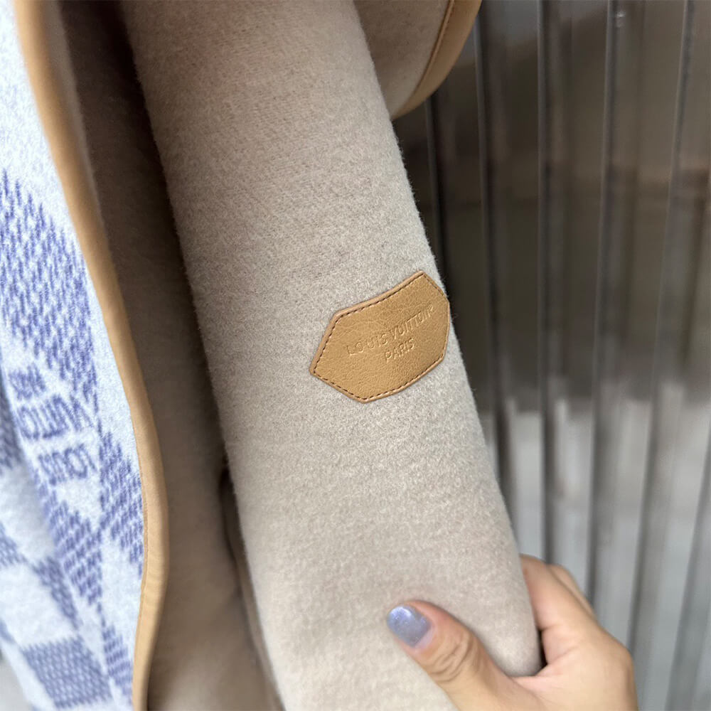 LV Reversible Damier Azur Hooded Wrap Coat(HIGH-END GRADE)