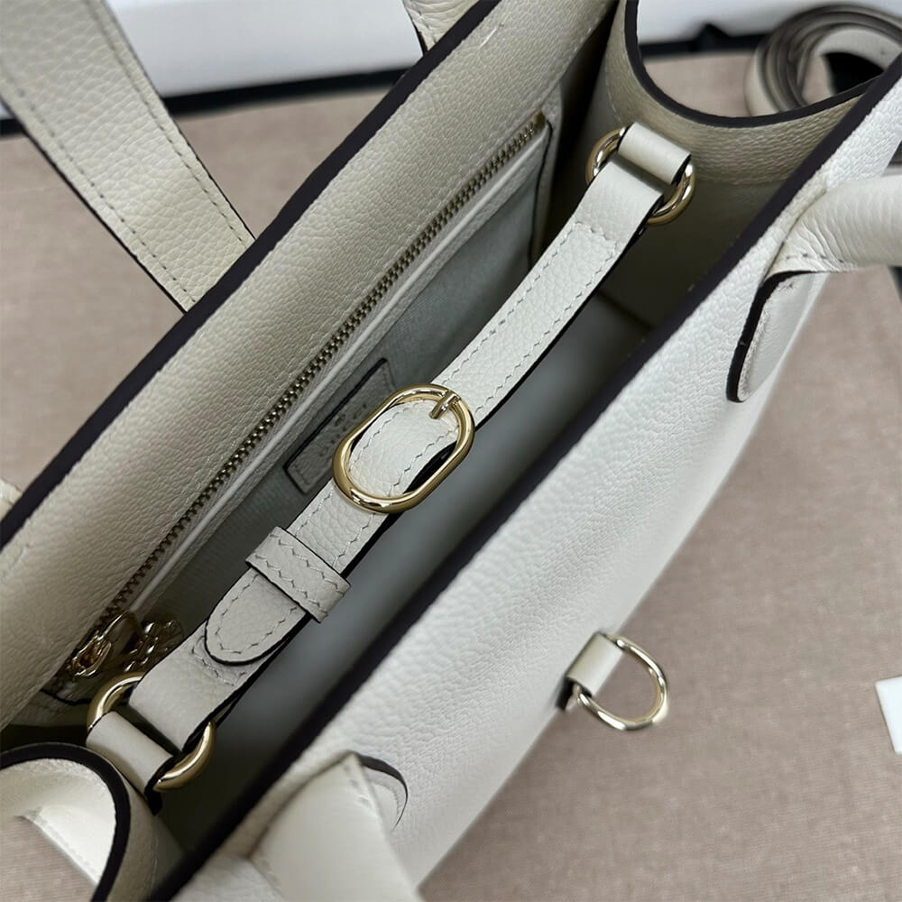 G*u*i medium tote bag with hook closure(high-end grade)