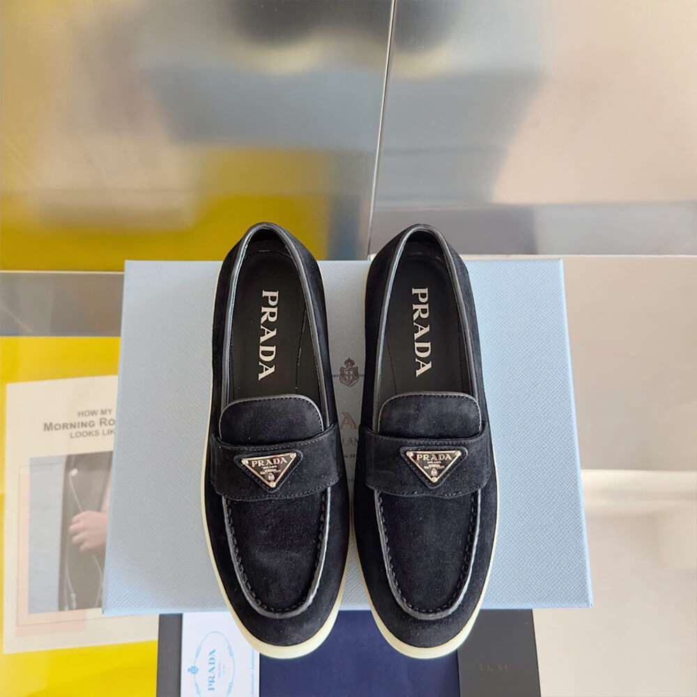 Pra*a unisex loafer