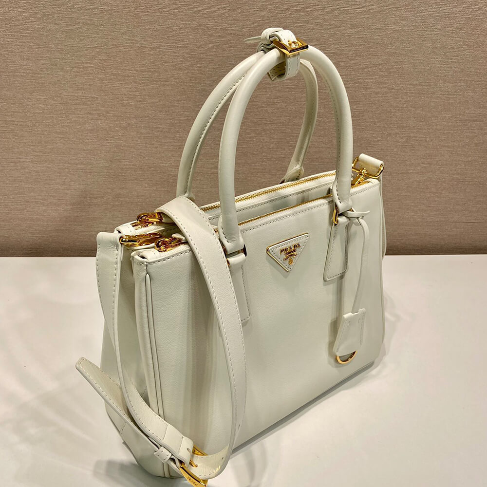 Pra*a new medium Pra*a galleria saffiano leather bag(high-end grade)