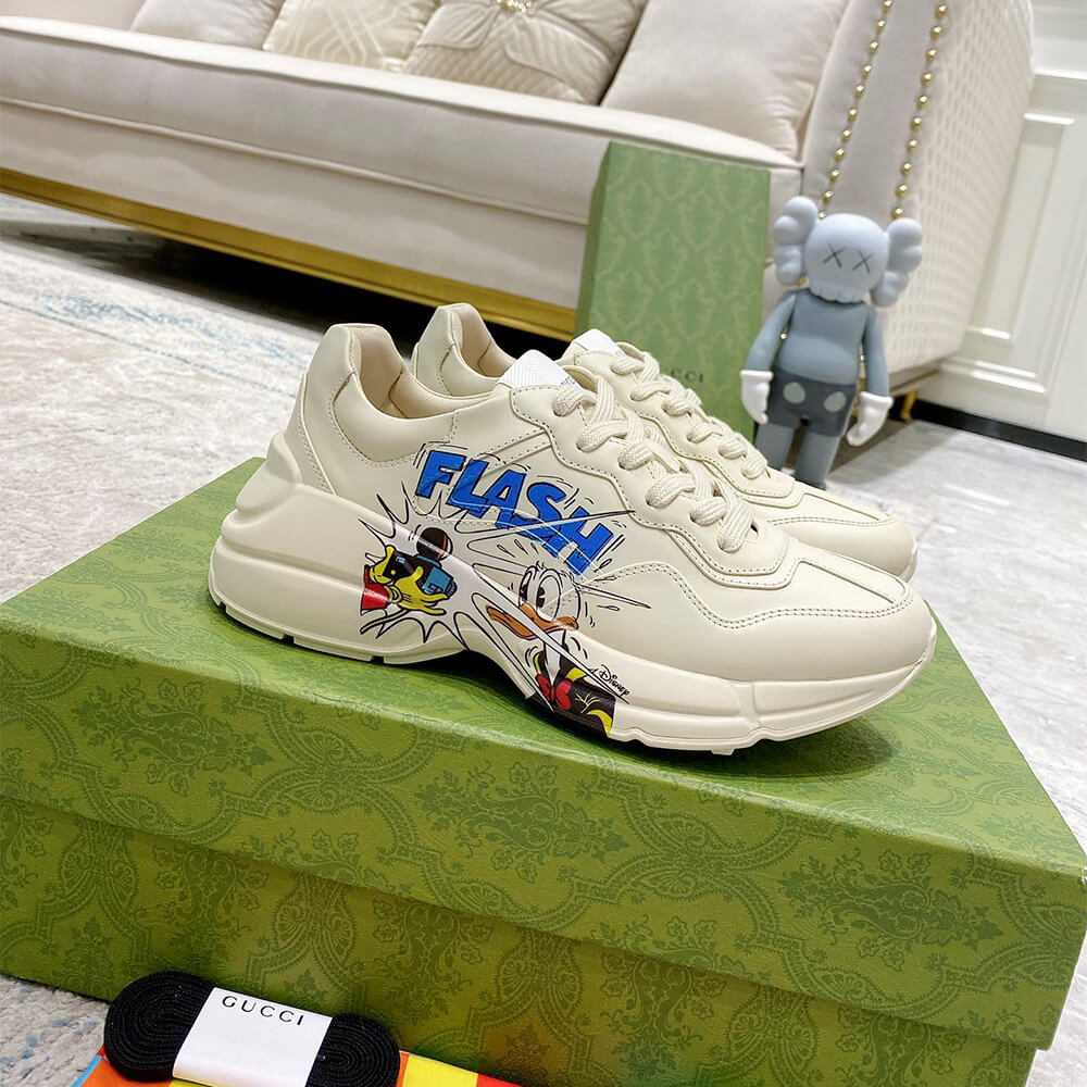disney x G*u*i rhyton ‘donald duck’ sneaker