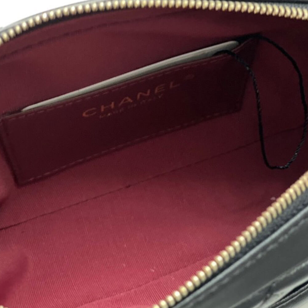 Ch*el mini camera case